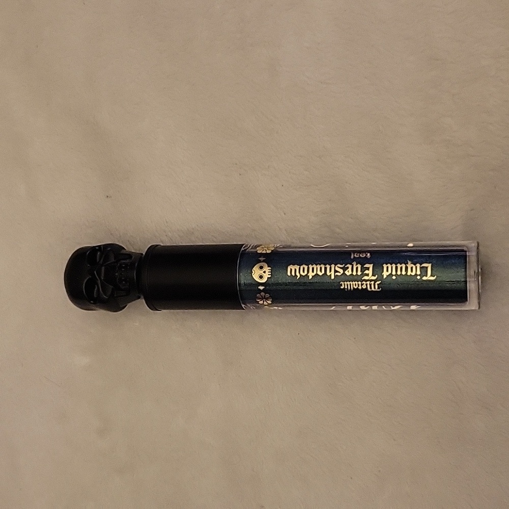 Metallic Liquid Eyeshadow - Green